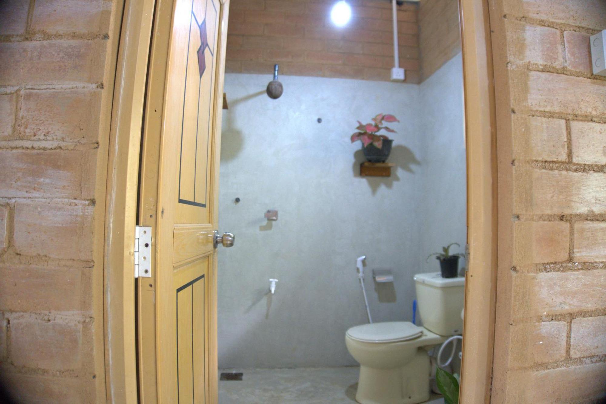 Passionfruit Homestay Matara Extérieur photo